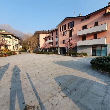 Апартаменты La Casa Nel Vento Дервио Экстерьер фото